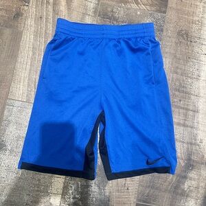 Nike Boy’s shorts size XL (18-20) new without tags
